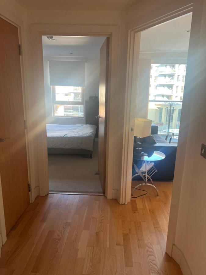 Clarance Docks Apartment ลีดส์ ภายนอก รูปภาพ